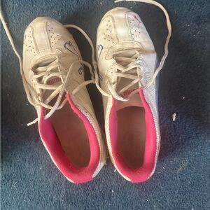 women's puma shoes size 9
